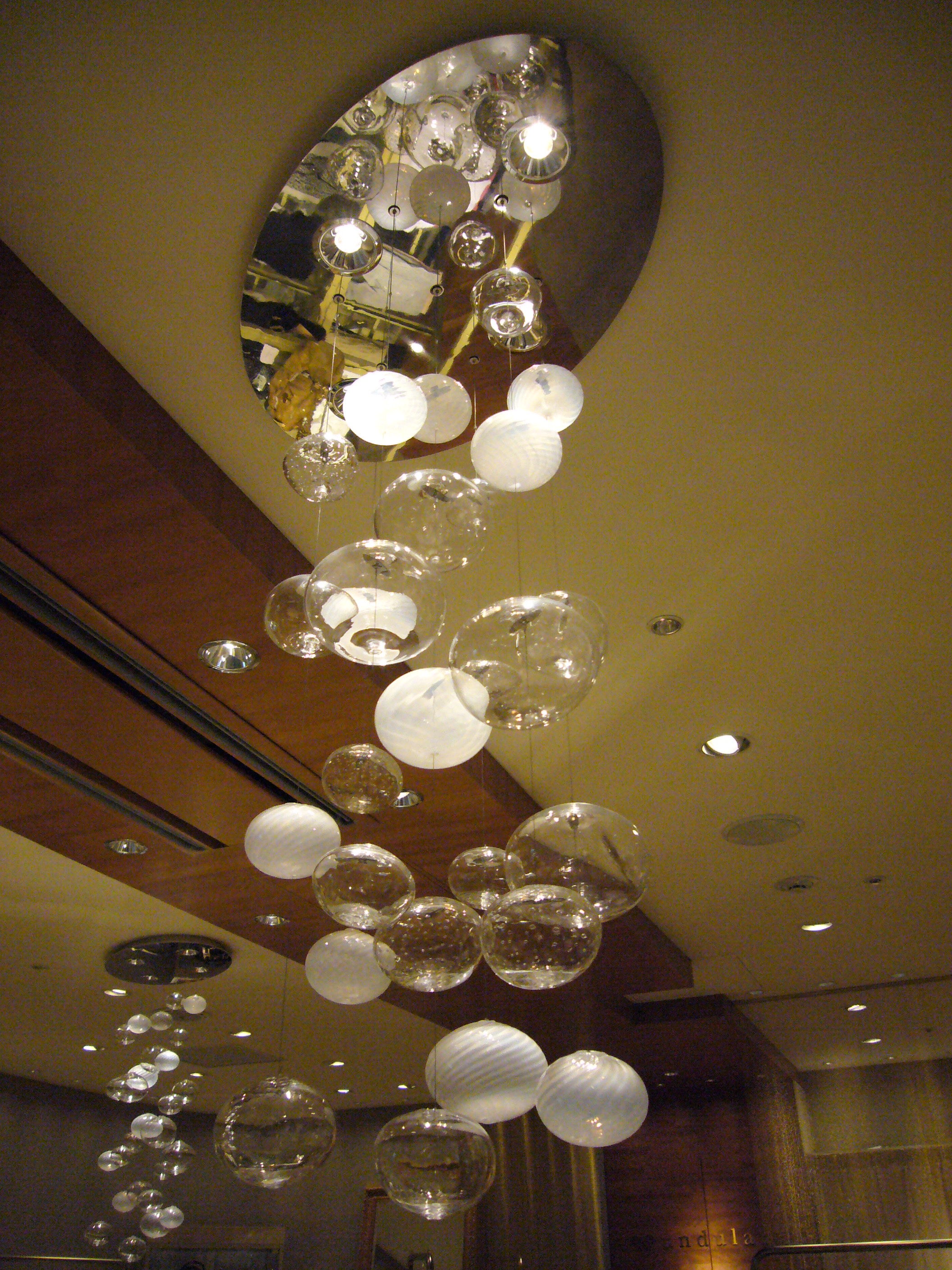 東京都・UNDULATE MARUNOUCHI